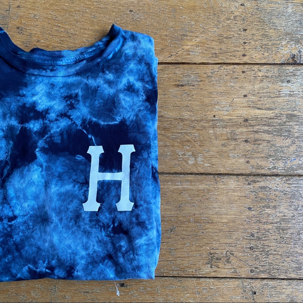 huf tee RESERVED for @alexajvarner